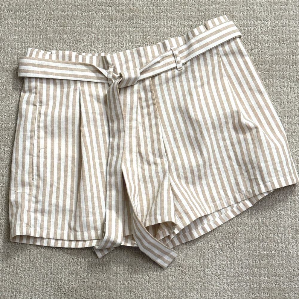 2Sable Striped Shorts High Waist Belted Casual Summer Beige White Size S‎